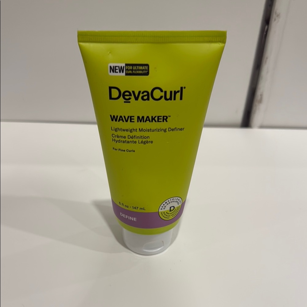 DevaCurl Wave Maker Lightweight Moisturizing Definer - Green
